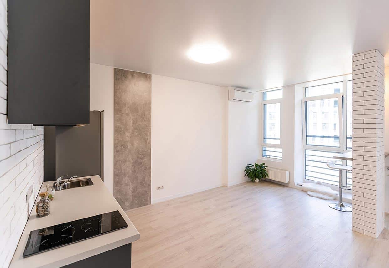 rénovation complète du salon et de la cuisine dans un appartement grand T1 Paris 75017